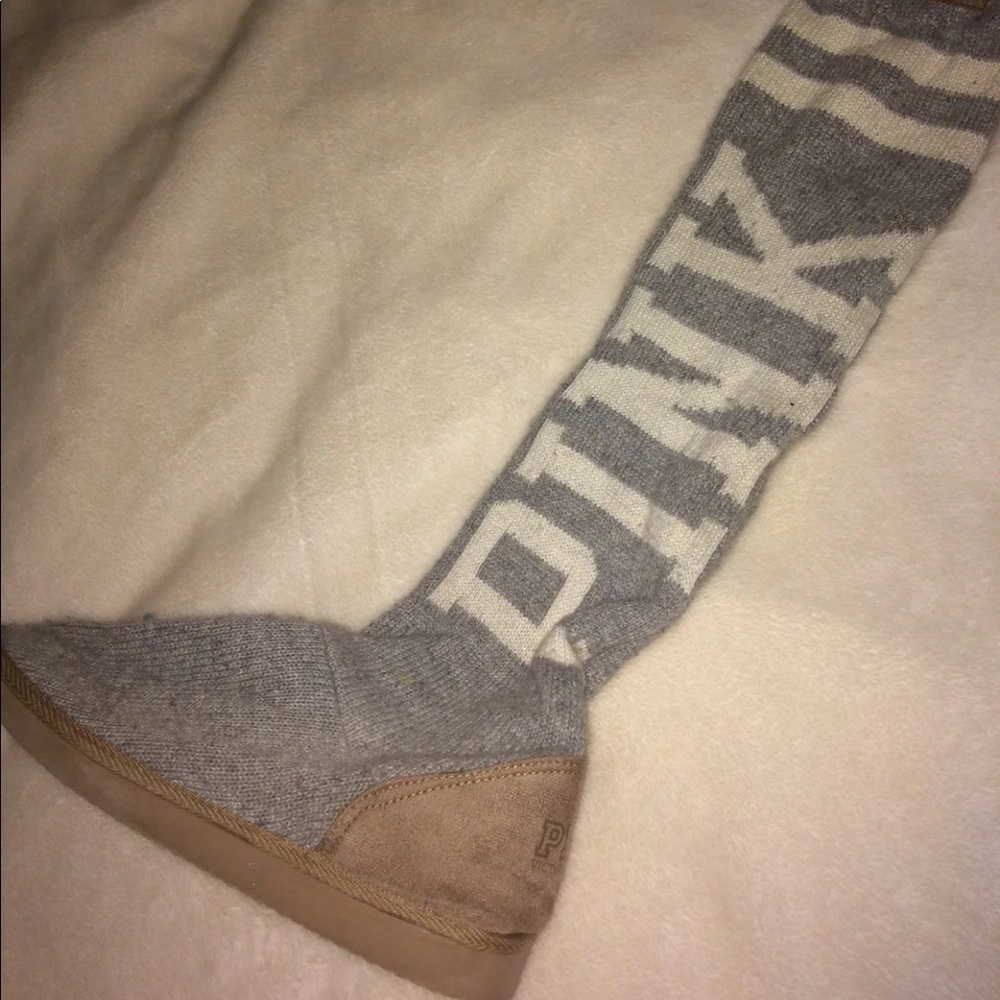 SUPER RARE VICTORIA SECRET PINK MUK LUKs